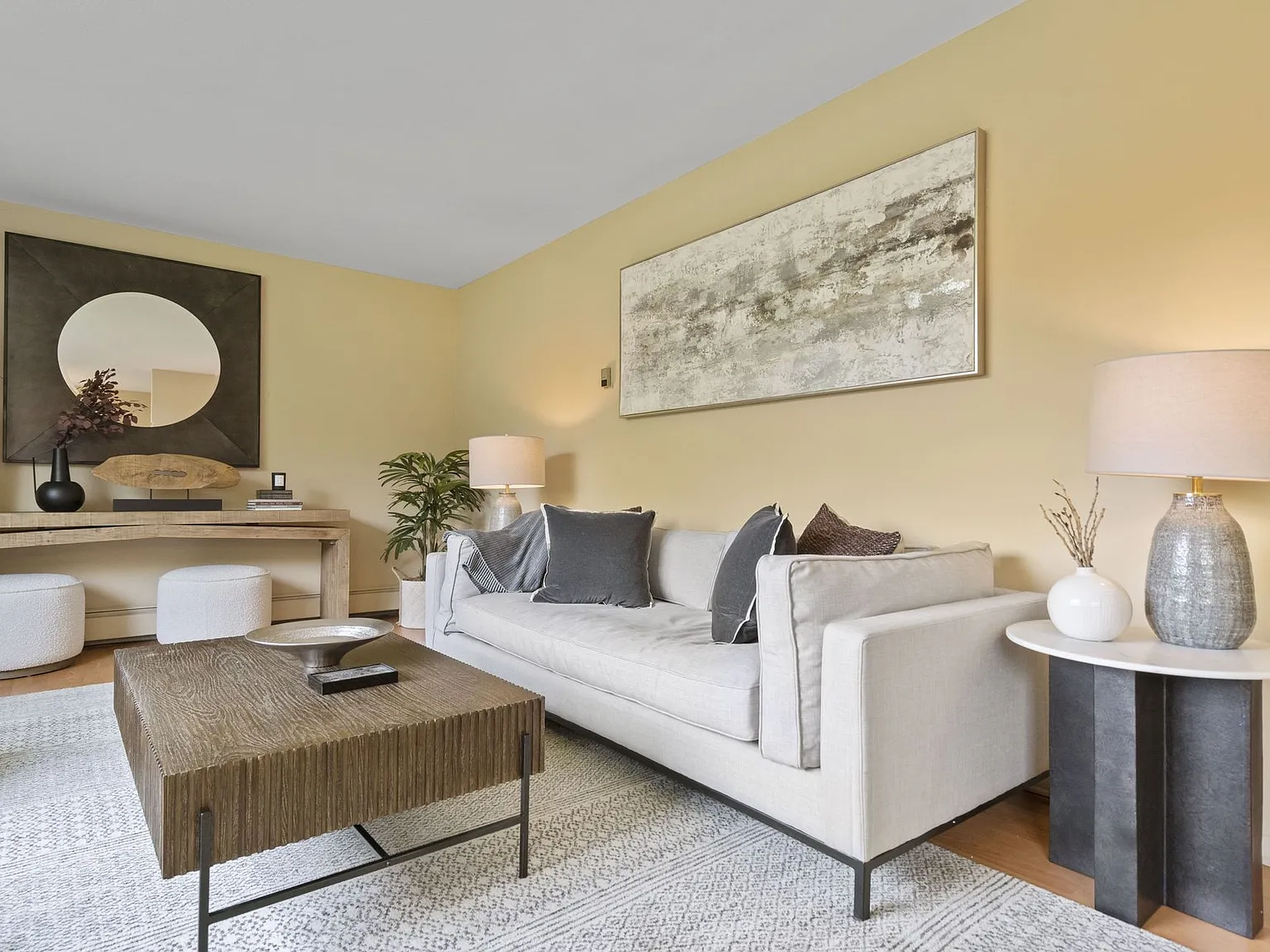 West End Apartments — Photo 3
