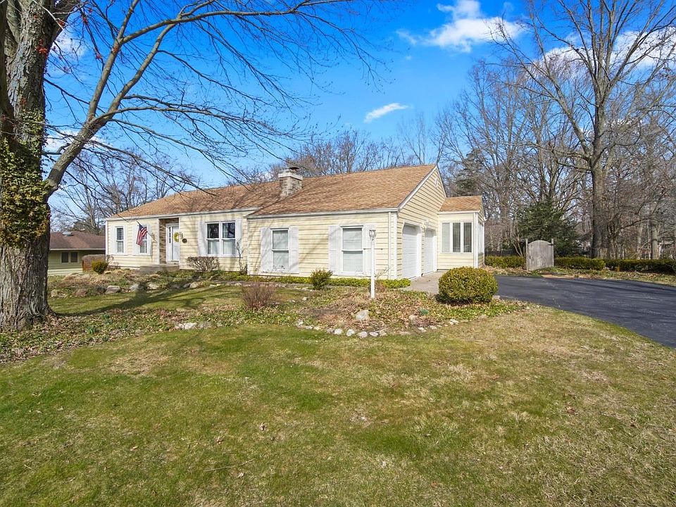 1st image of 1350 Sherwood Dr