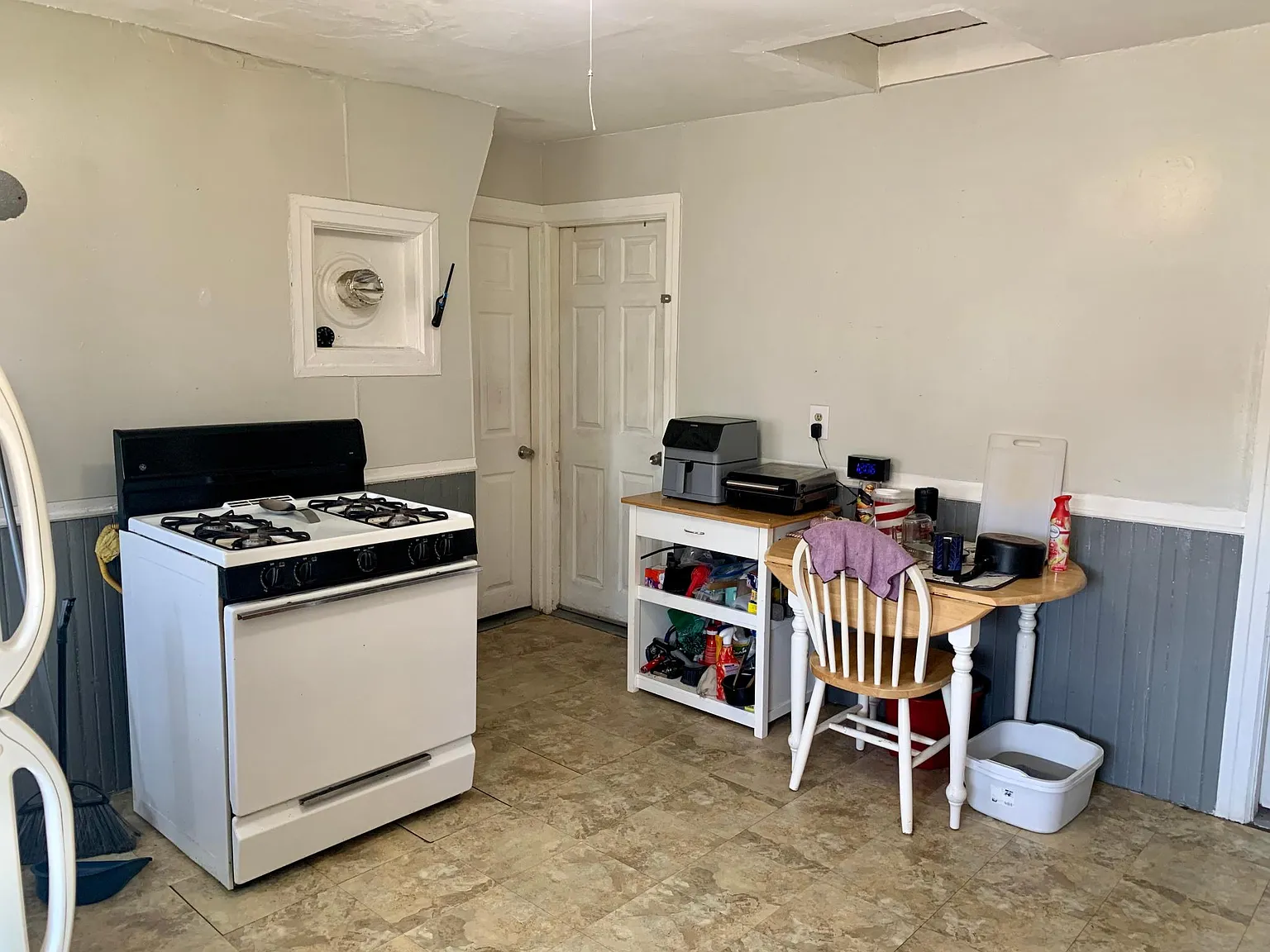 3 bed, $700 — Photo 3