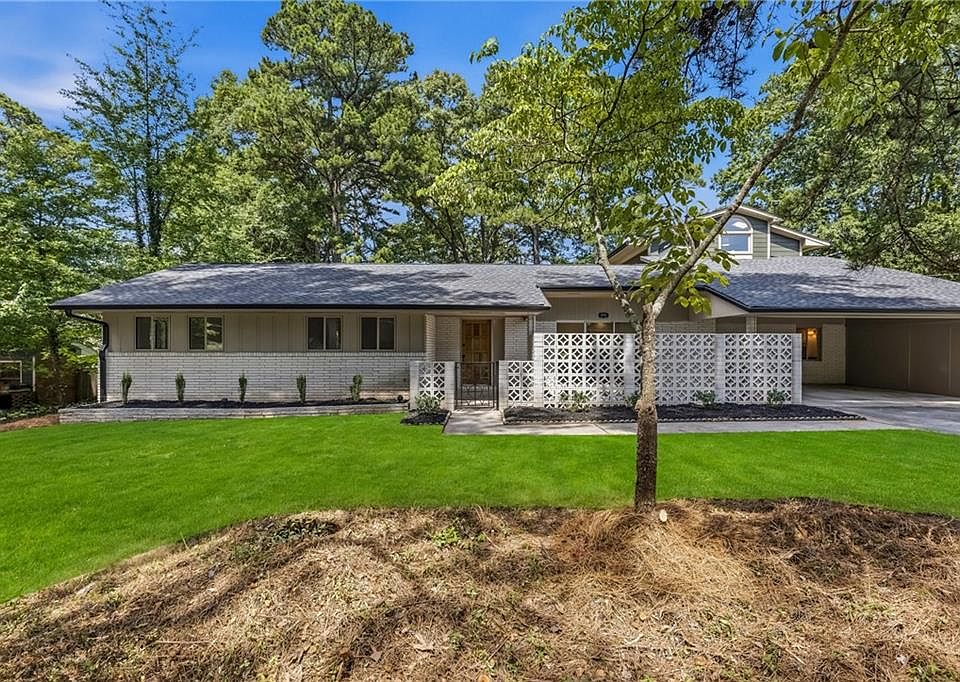 1st image of 2996 Stonegate Trl