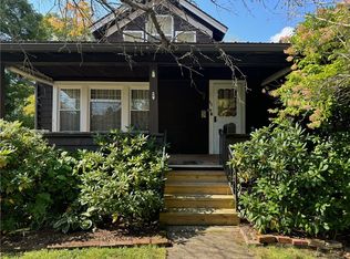 65 Oak St, Wellsville, NY 14895