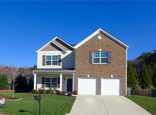 5216 Helsley Ct, Summerfield, NC 27358