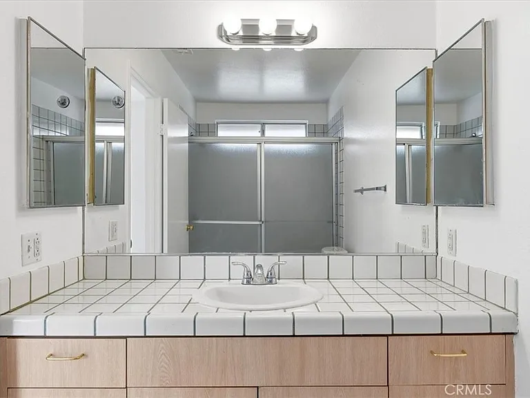 66144 Avenida Cadena — Photo 15