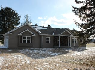 634 Charleston Rd, Wellsboro, PA 16901