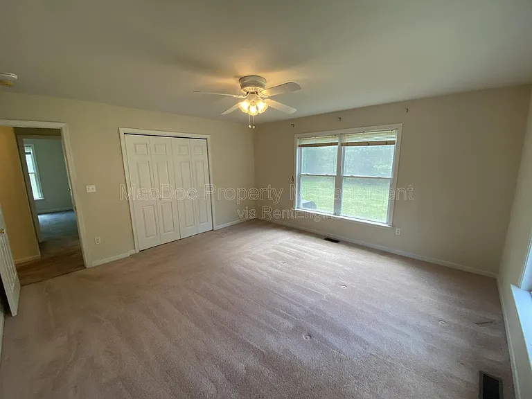 10207 Battlefield Dr — Photo 9