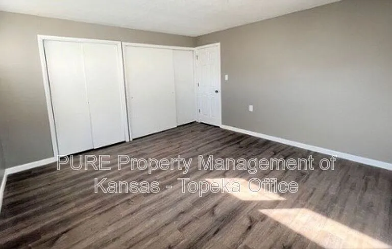 1816 SW Moundview Dr — Photo 5