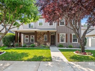 2717 W Wapoot Dr, Meridian, ID 83646