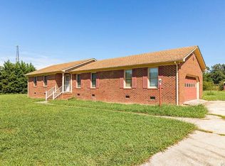 16255 Catalpa Dr, Hanover, VA 23069