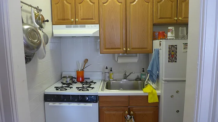 Rented by Garfield Realty  | media 21