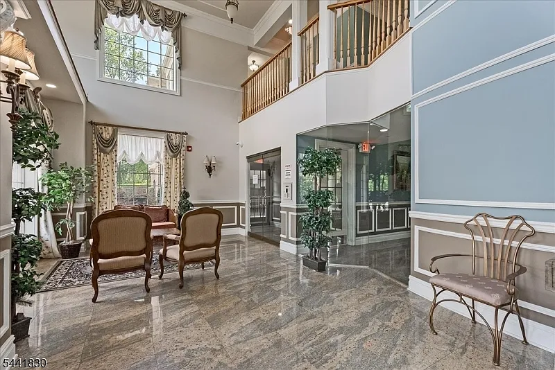 2 bed, 2.0 bath, $2,850 — Photo 4