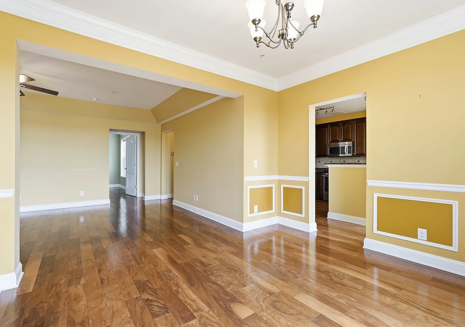 Located in a desirable 55+ community, this well-maintained condominium offers comfortable, low-ma... — Photo 4
