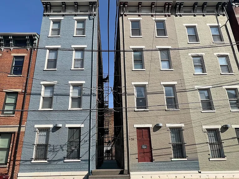 24-28 E 15th — Photo 14