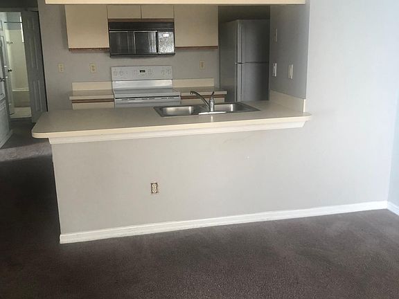 5th image of 2739 N Poinciana Blvd APT 80