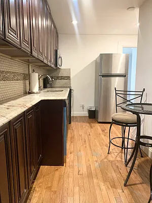 Rented by Voro New York | media 16