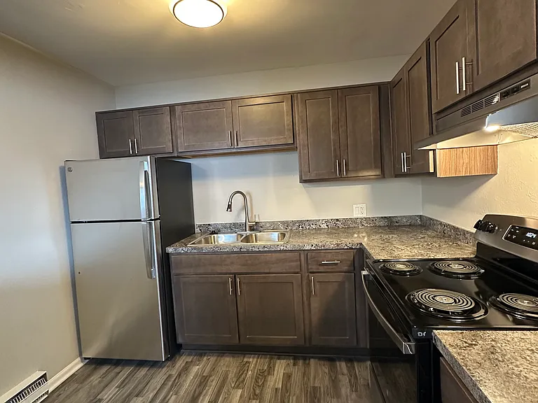 One Bedroom Renovated Spacious Kitchen with Stainless Steel Appliances and Soft Close Cabinets
