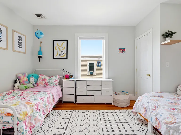 10 Ashmont Ct #3 — Photo 13