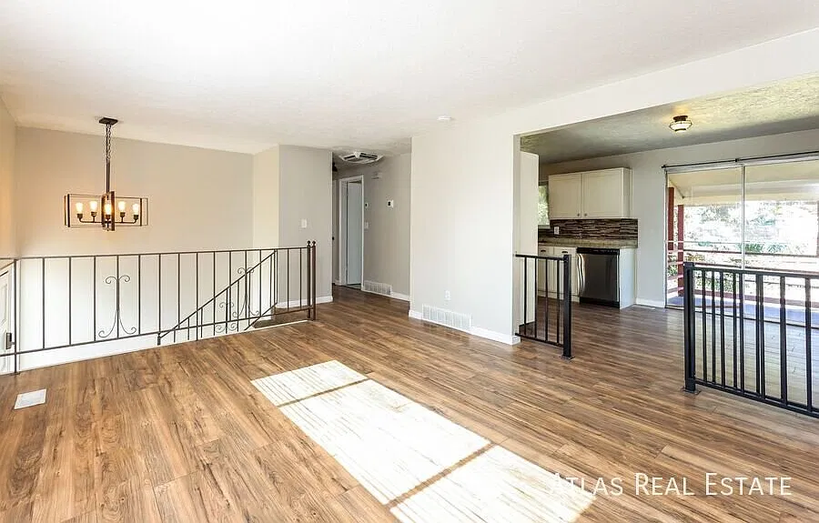 This charming home wont last and it will be ready soon to call HOME! — Photo 3