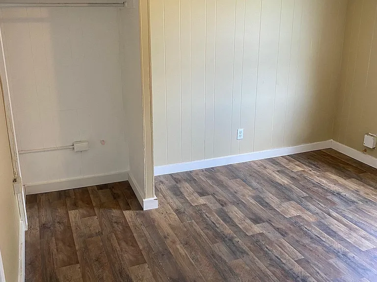 50 Adelaide Ave #3 — Photo 7