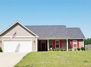 328 Broad Dr, Raeford, NC 28376