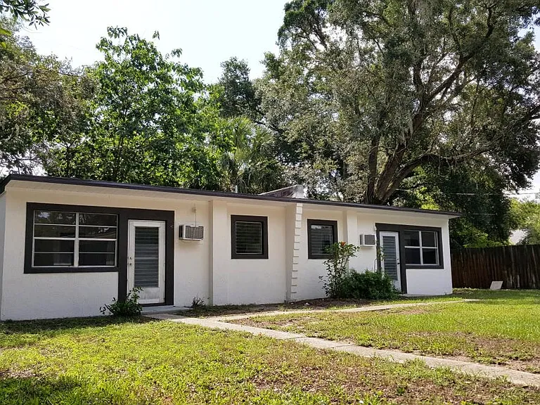 Duplex - 1917 Hammerlin Ave - Exterior
