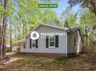 7412 Feathers Pl, Charlotte, NC 28213