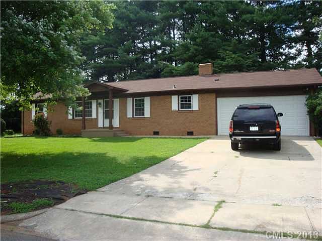 1st image of 409 Brandon St