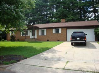 409 Brandon St, Statesville, NC 28677