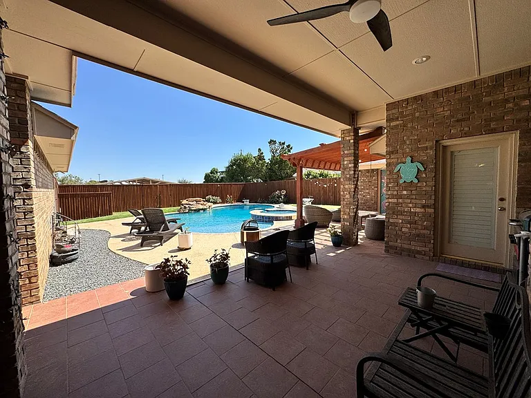 4117 Springfield Ct — Photo 34