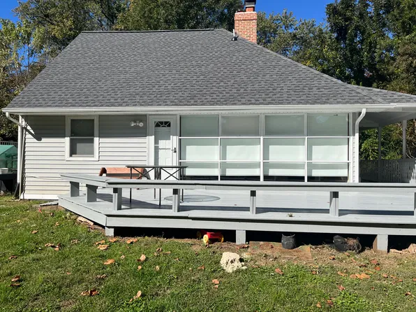 6000 Halsey Rd, Rockville, MD 20851