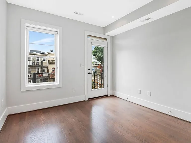 51 Quincy Pl NE #2 — Photo 15