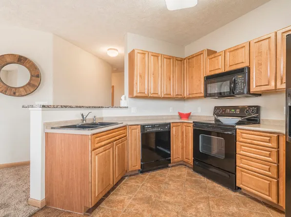 Stone Ridge Estates Apartments & Duplexes