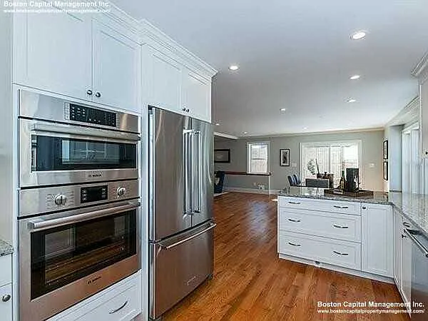 4 bed, 4.5 bath, $6,800 — Photo 4