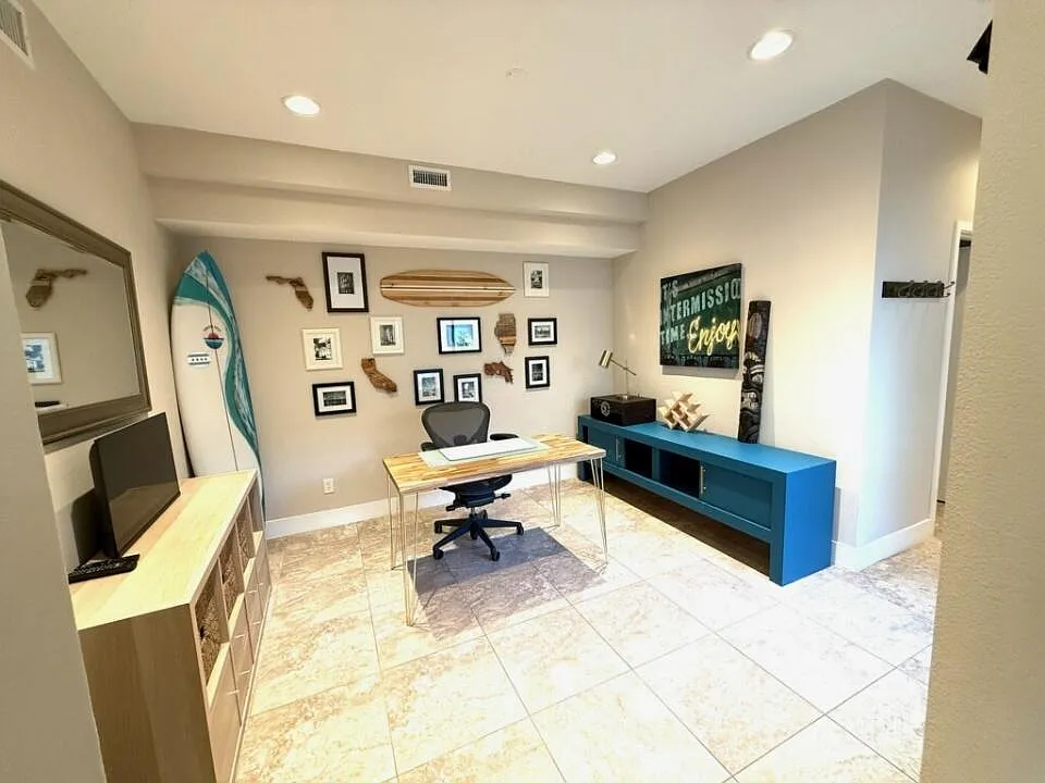 3 bed, 2.5 bath, 1621 sqft, $6,000 — Photo 4