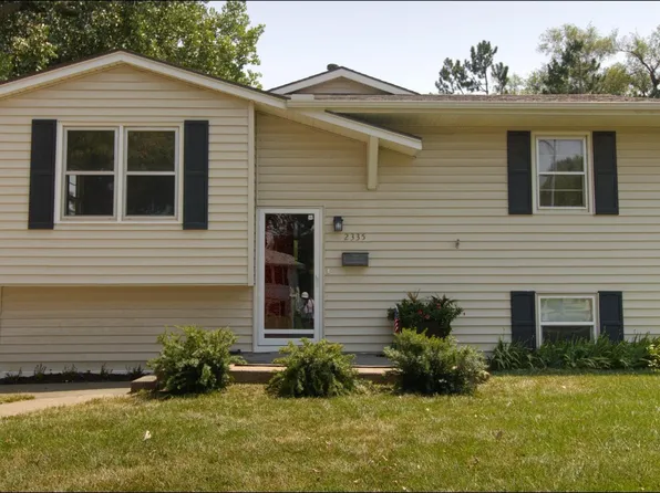2335 S 123rd St, Omaha, NE 68144