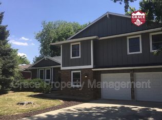 9908 W 70th Pl, Arvada, CO 80004