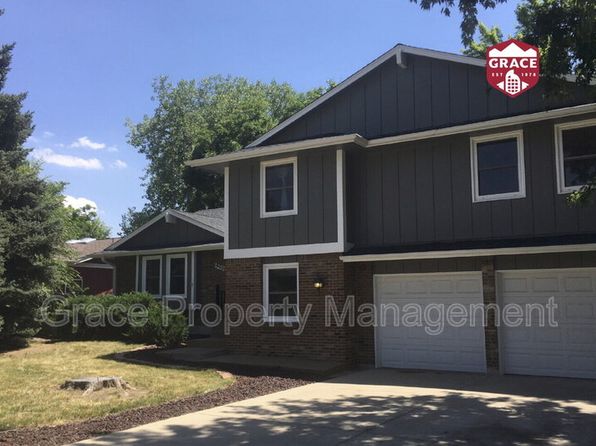 9908 W 70th Pl