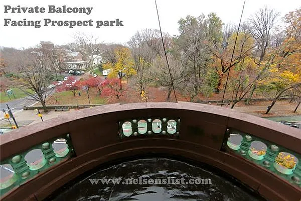 Rented by R New York | media 15