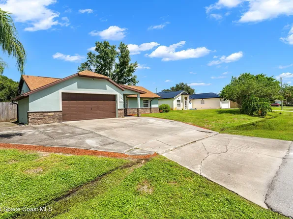 697 Hamm St NW, Palm Bay, FL 32907