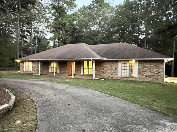 6 Holly Ridge Dr, Texarkana, TX 75503