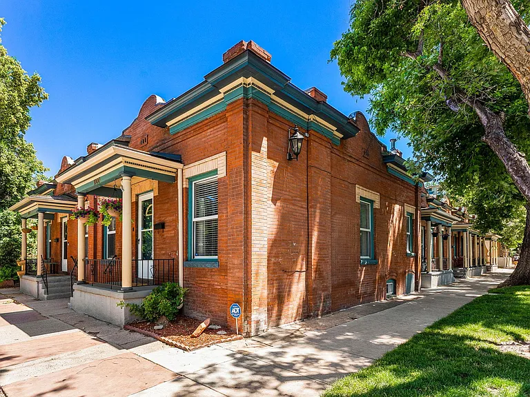 1000 N Ogden St — Photo 19