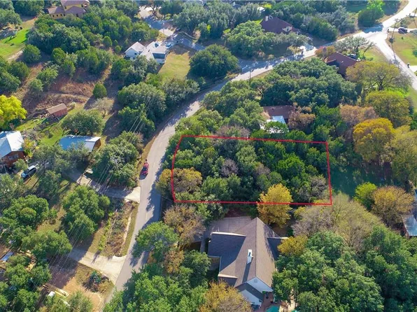 306 Cargill Dr, Spicewood, TX 78669