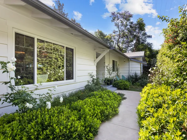 3286 Mandeville Canyon Rd, Los Angeles, CA 90049