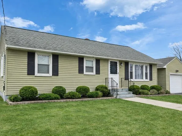 24 Dexter Street, Nashua, NH 03060