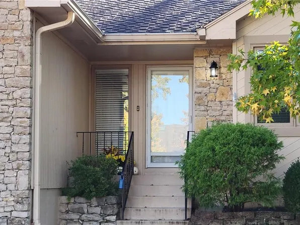 12409 Baltimore Ct, Kansas City, MO 64145