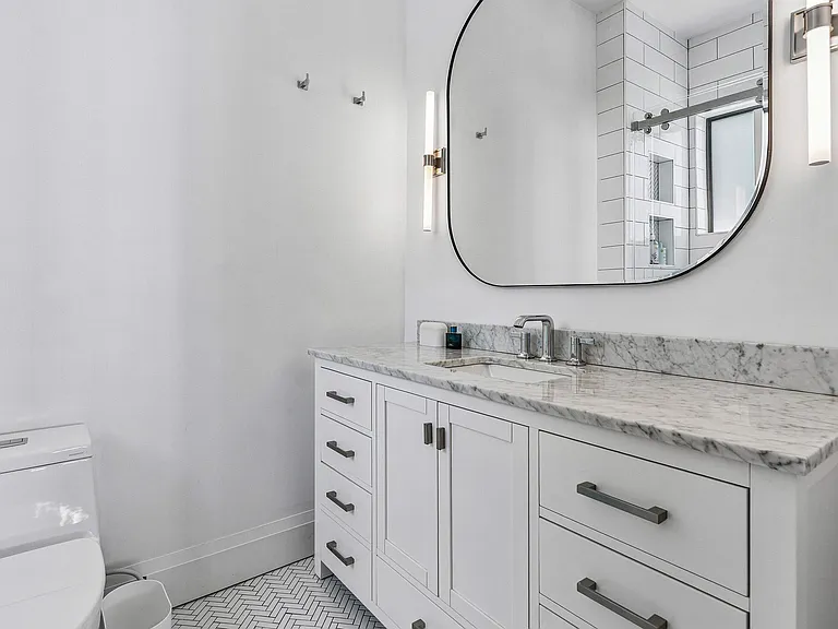 16388 Bridlewood Cir — Photo 37