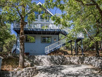 1216 Yosemite Dr, Lake Arrowhead, CA, 92352