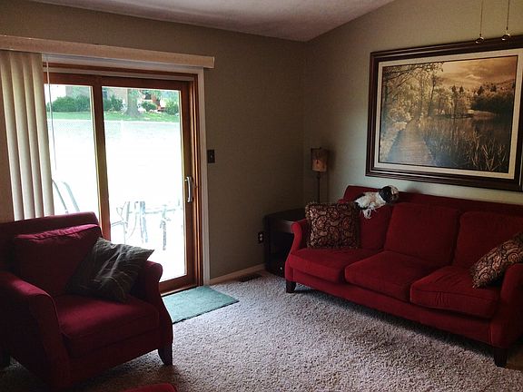3rd image of 2306 S Landsdowne