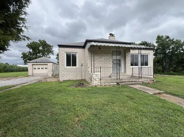 21636 N Us Highway 51, Centralia, IL 62801