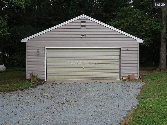 3rd image of 4205 Rustic Entry