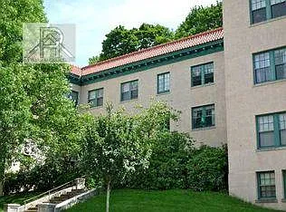 174 Winthrop Rd #5 — Photo 6